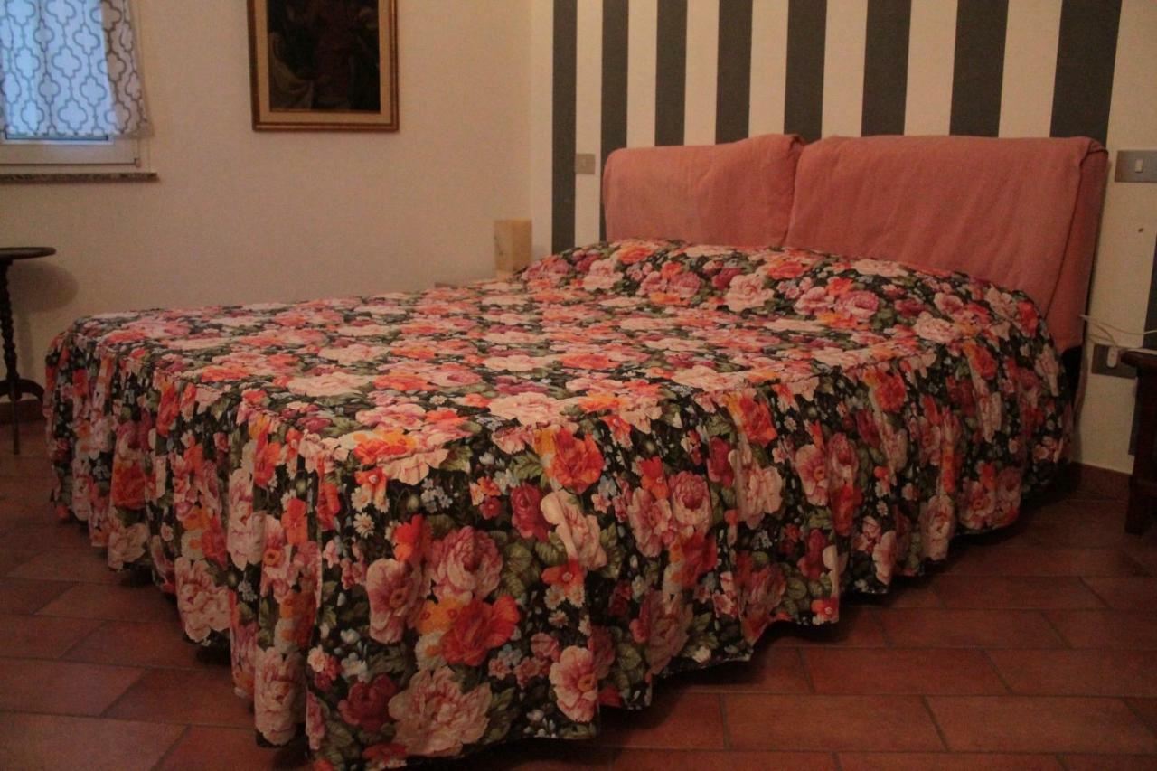 Le Ruote Bed & Breakfast Vezzano sul Crostolo Bagian luar foto